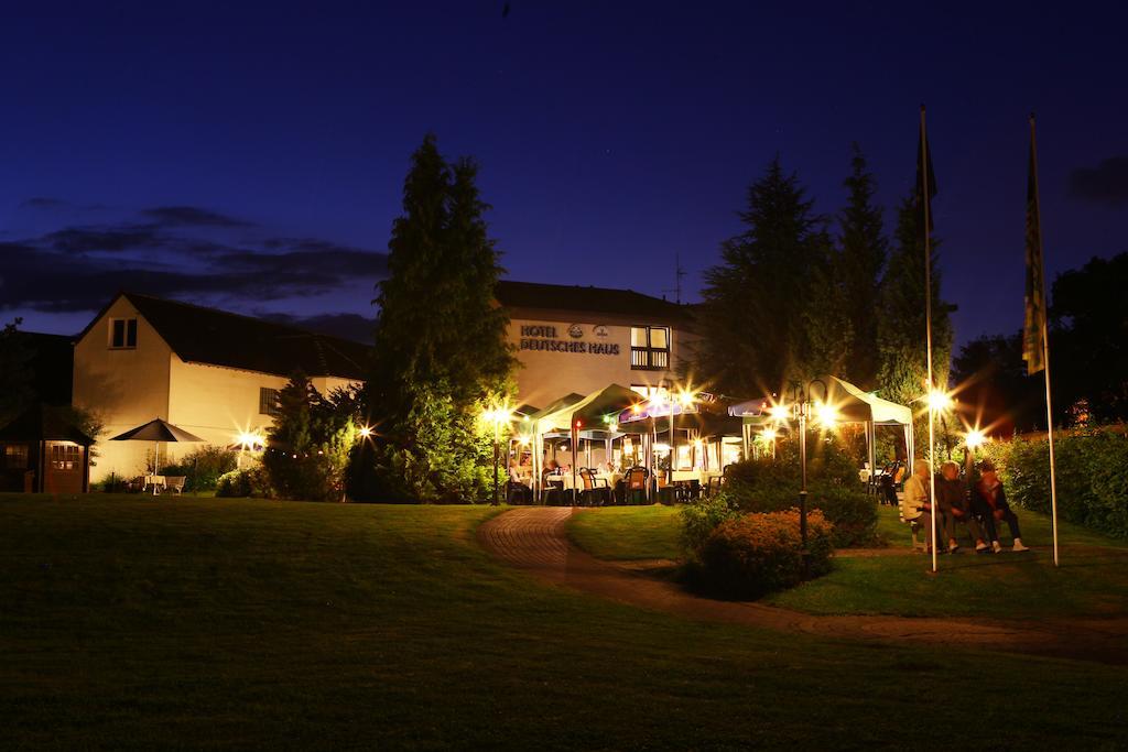 Parkhotel Goldlinde Bodenwerder Exteriér fotografie