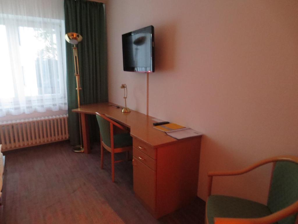 Parkhotel Goldlinde Bodenwerder Pokoj fotografie